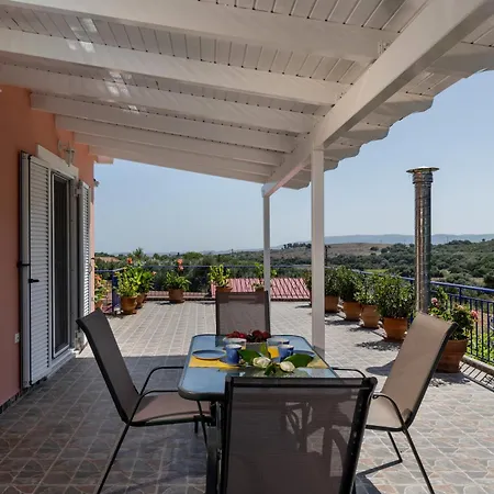Moulinos Kefalonia アパート *