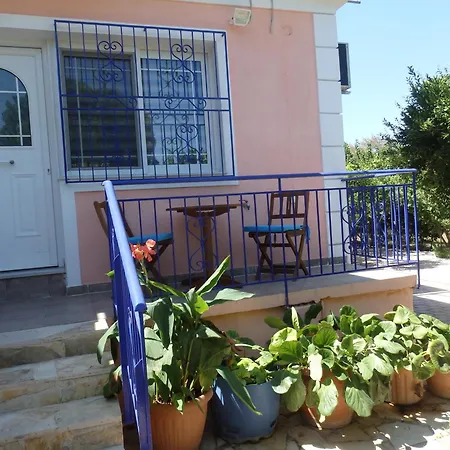Moulinos Kefalonia * Kardhakata